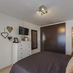Summer Dream - Island Village Apartment *
